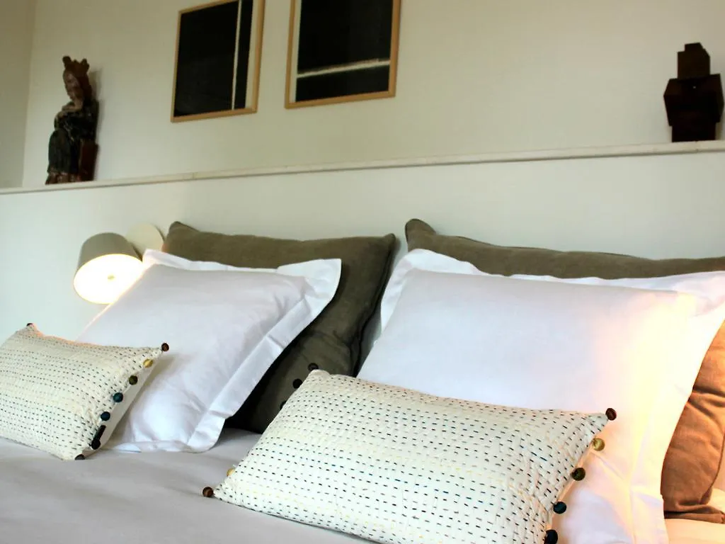 B&B Alphabet - Luxury Guesthouse And Art Gallery Brugia