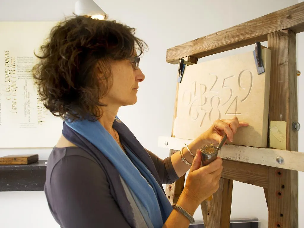 Nocleg ze śniadaniem B&B Alphabet - Luxury Guesthouse And Art Gallery Brugia